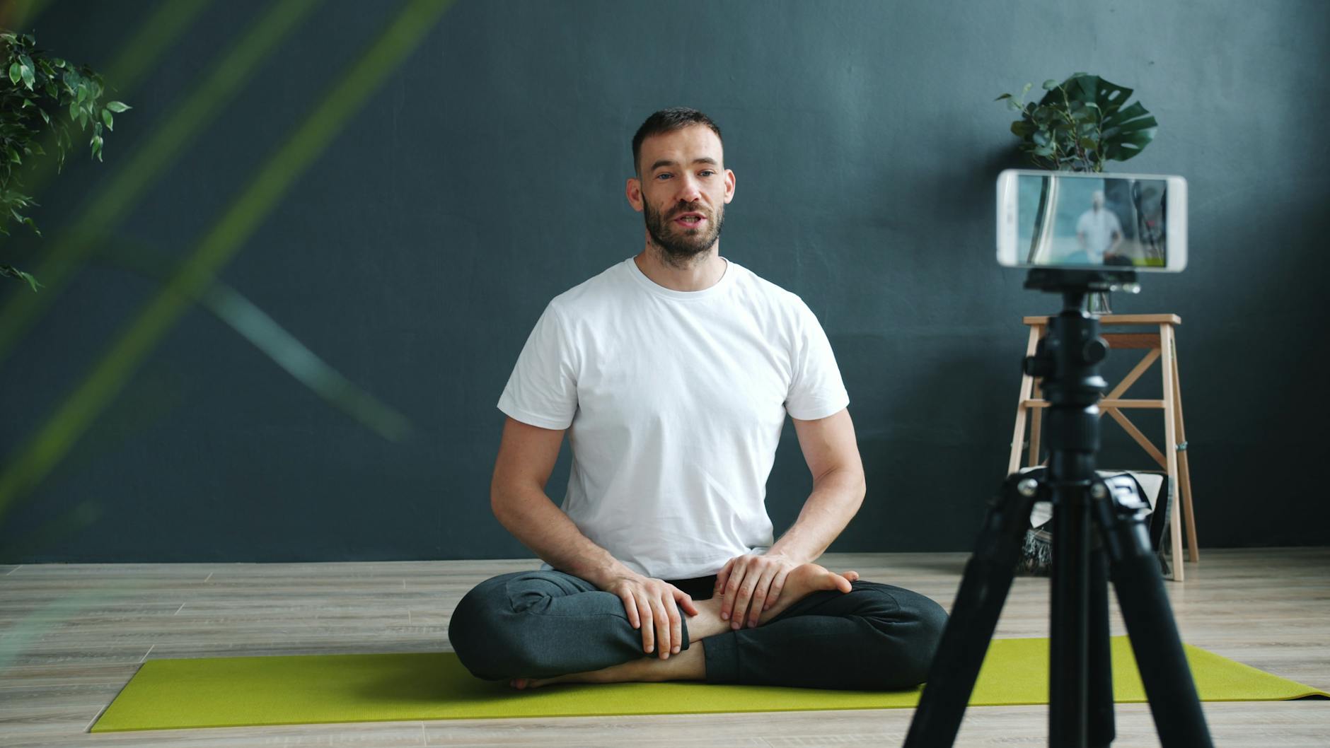 Prendre un coaching yoga à — cours de yoga à domicile en studio